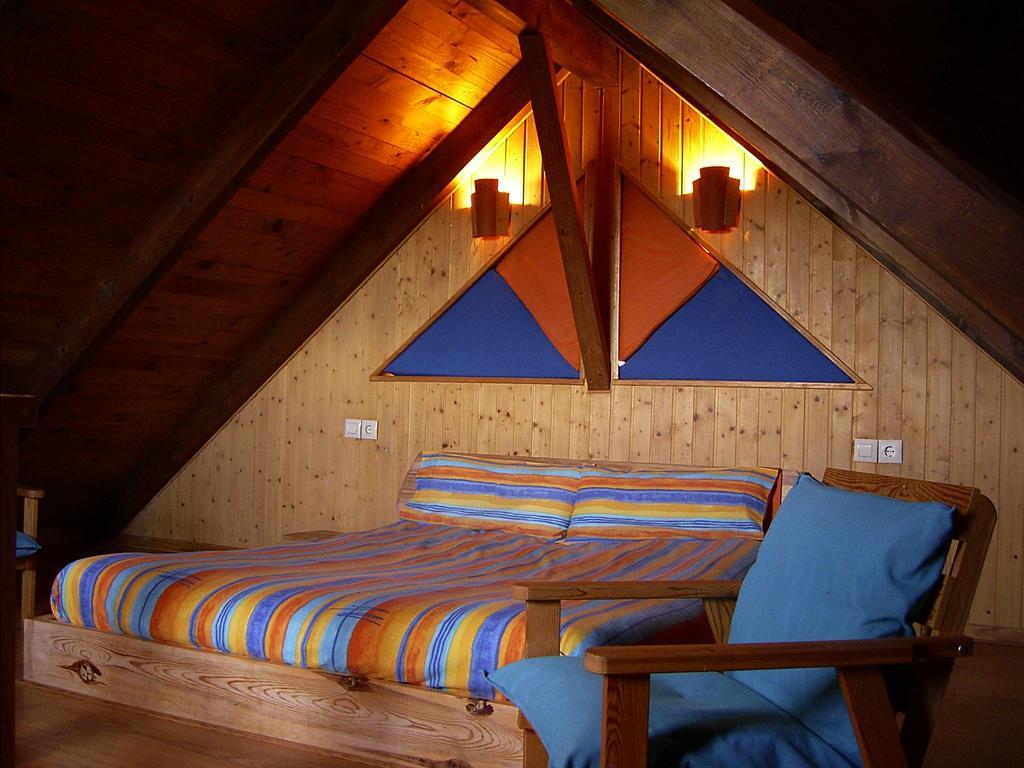 El Muerdago De Canada Guest House Canada del Hoyo ภายนอก รูปภาพ